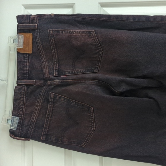 Levis Premium Ribcage Wide Leg - Picture 6 of 9